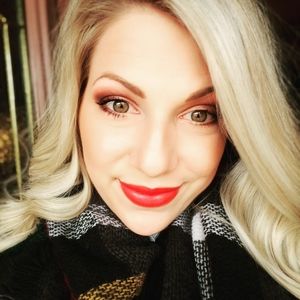 Meet your Posher, Audrey